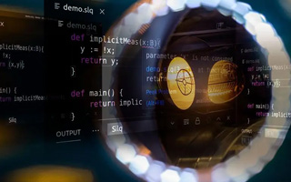 余姚 api php源码,下载的php源码怎么运行呢？